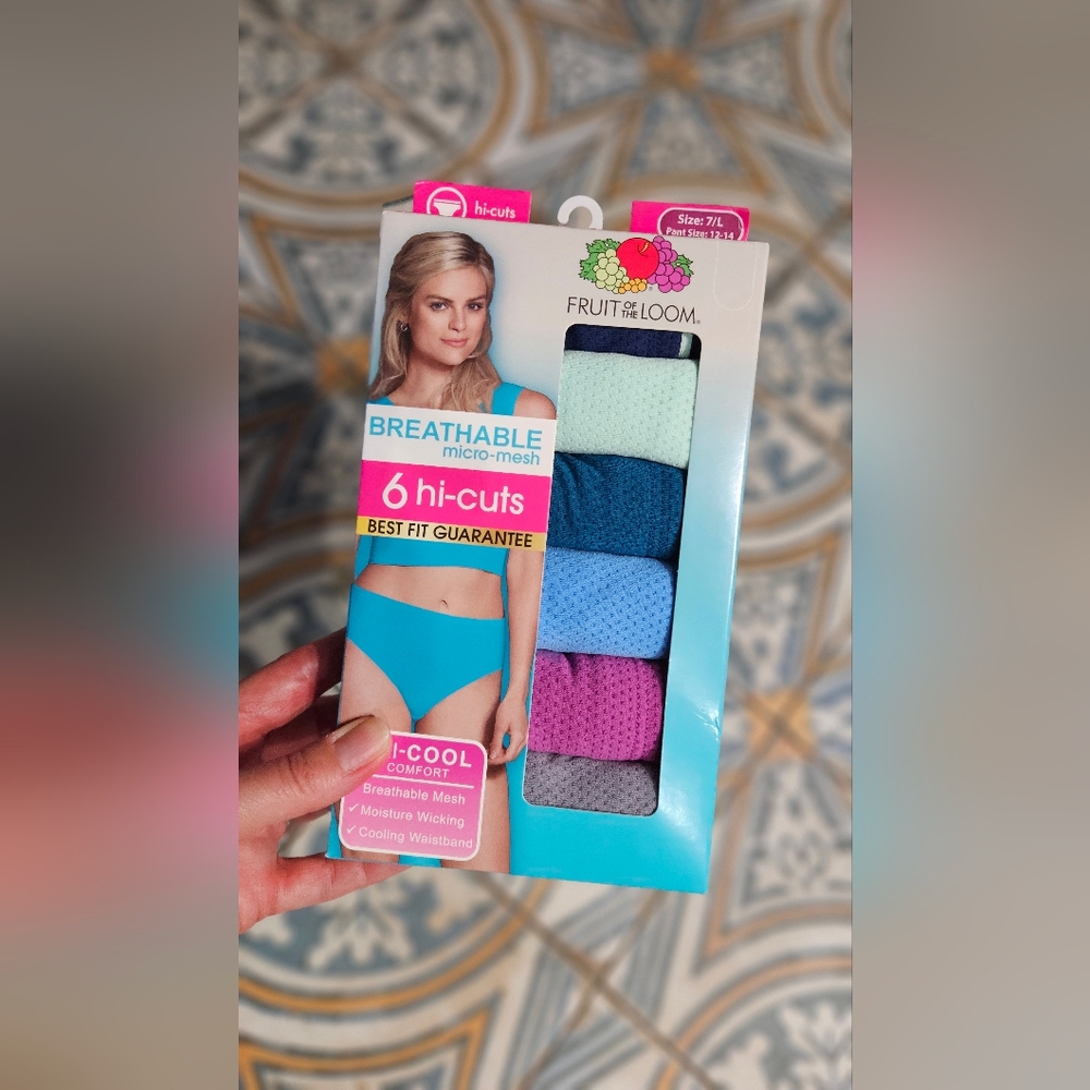 BNIB fruit Of The Loom Briefs